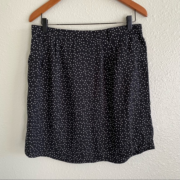 LOFT Dresses & Skirts - NWT Ann Taylor Loft Black White Polka Dot Skirt